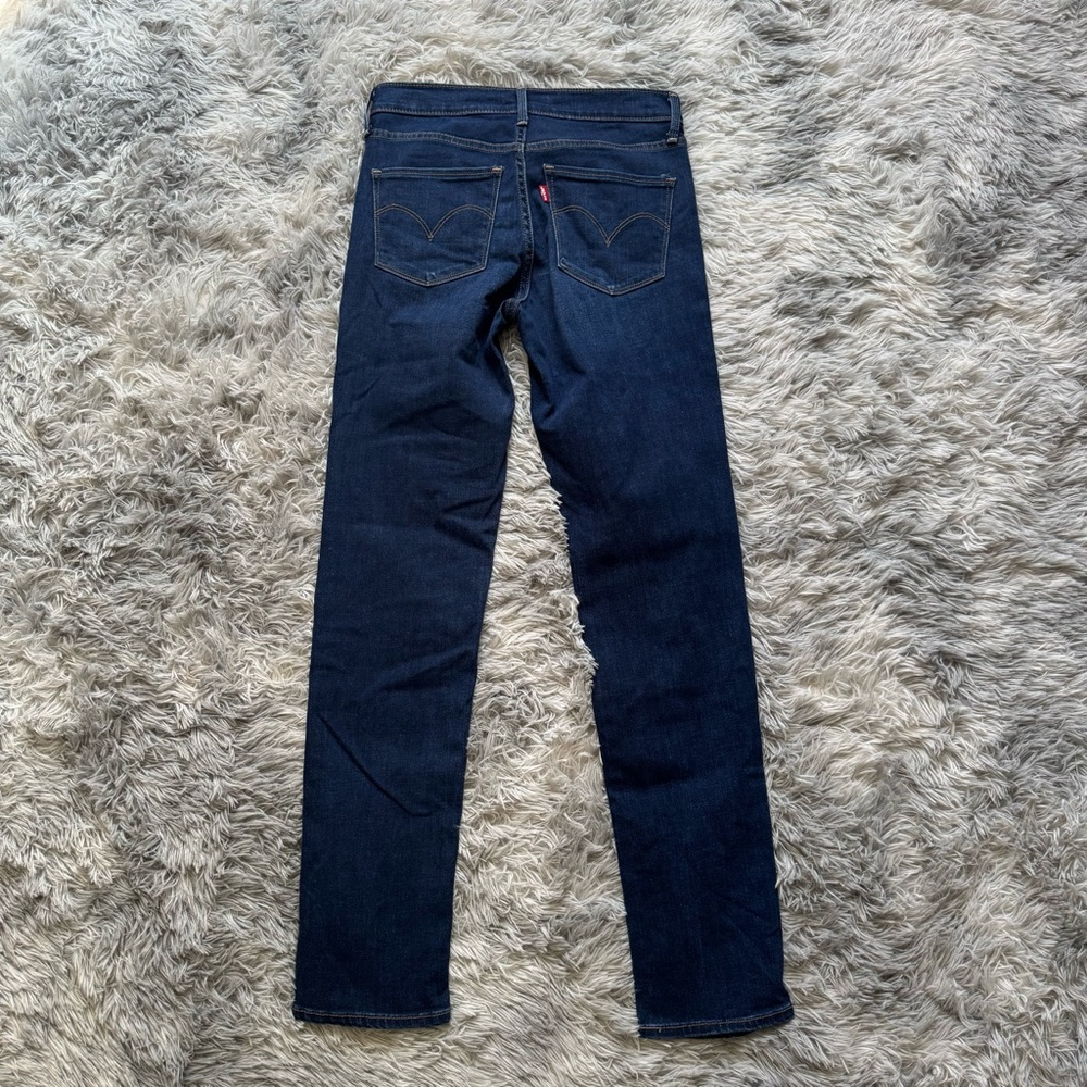 SOLD ❌Levi’s 312 Shaping Slim Dark Wash Jeans 26 Cotton Blend - Picture 4 of 6